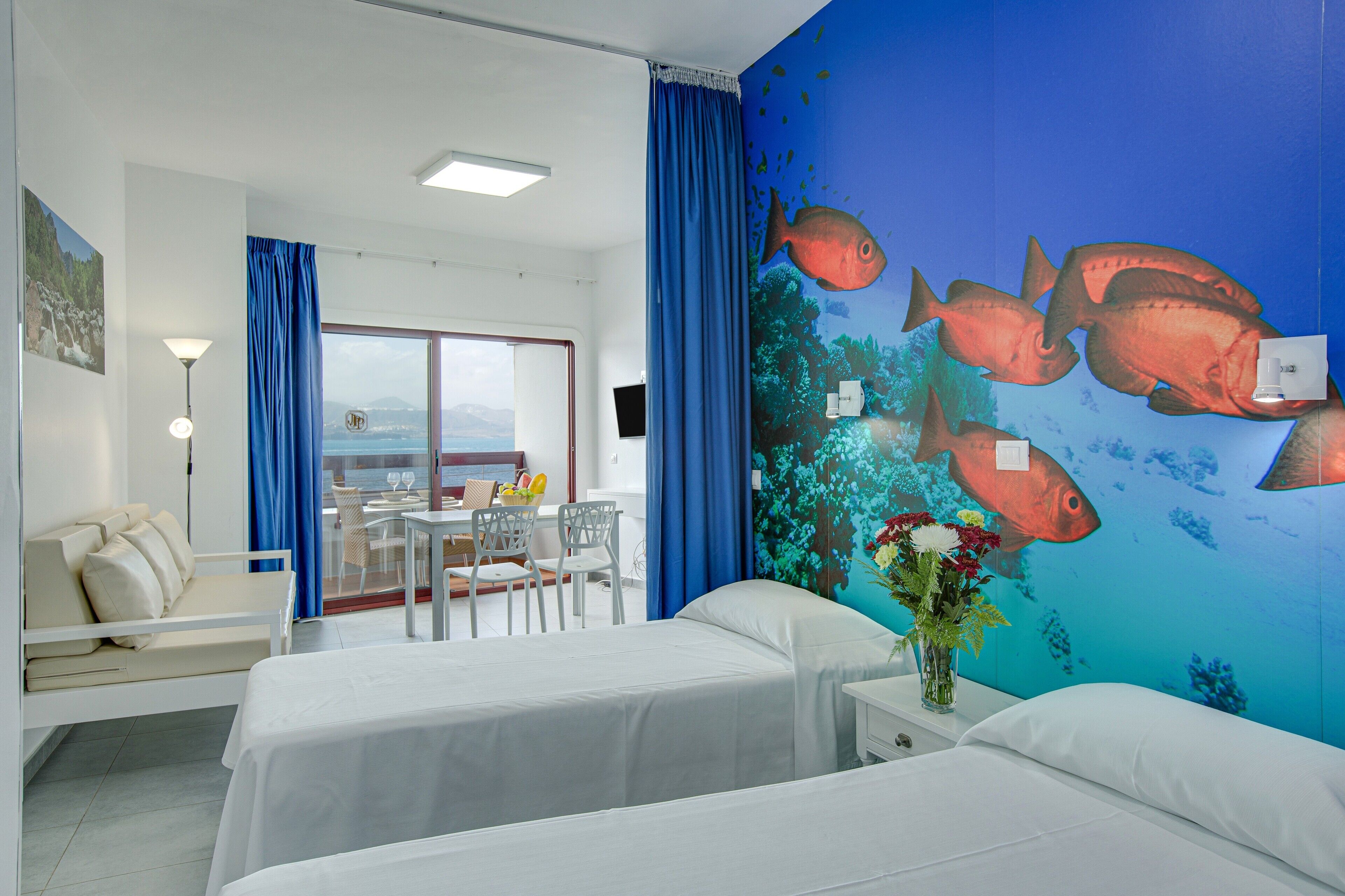 1 dormitorio, tabla de planchar con plancha, wifi gratis y ropa de cama