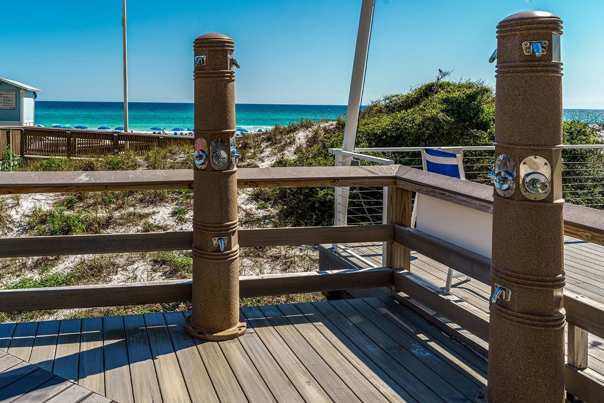 Rinse off your Sugar White Sandy Crystals at Beach Showers