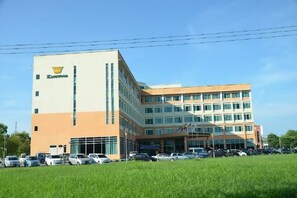 Unclassified image, 5 of 7, button - Kingwood Hotel Mukah (Mukah)