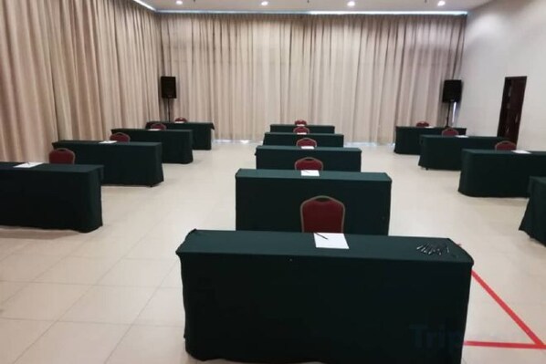 Unclassified image, 1 of 7, button - Kingwood Hotel Mukah (Mukah)