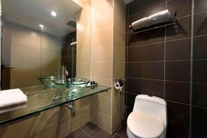 Room - Kingwood Hotel Mukah (Mukah)