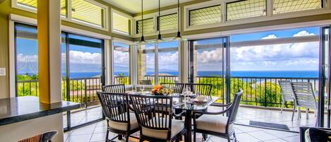 Apartment (2 Bedrooms) | In-room dining