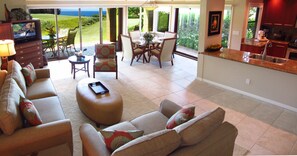 Living area - Kapalua Ridge Villa 1214 Gold Ocean View (Lahaina)