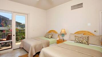 Apartment (2 Bedrooms) | 2 bedrooms, bed sheets