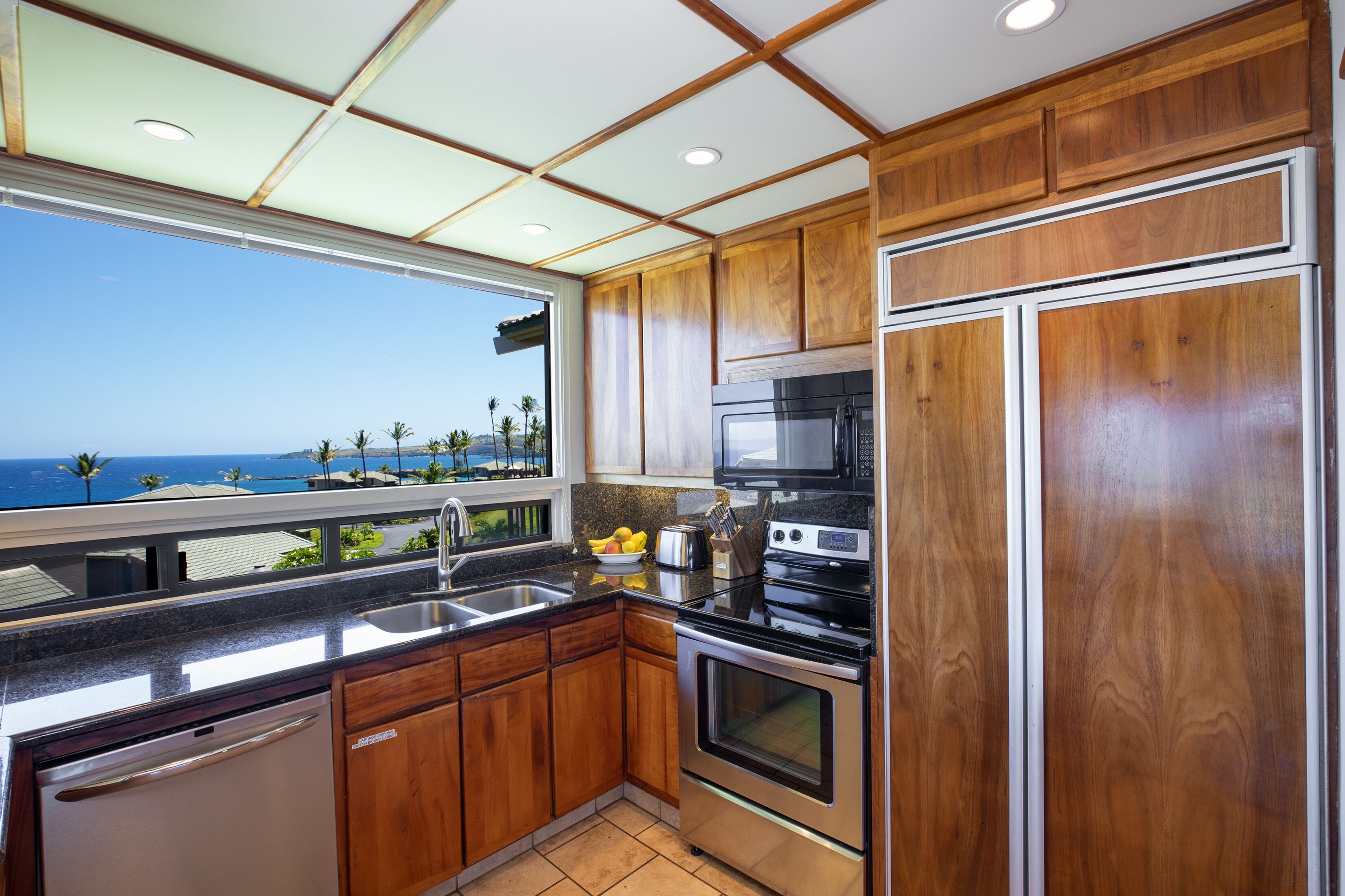 Apartment (2 Bedrooms) | Private kitchen | Microwave, oven, stovetop, dishwasher