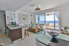 Interior - 〽️PrivateBeach🏝OCEANPanoramicView🌆➕Pool➕Wifi (Guayacanes)