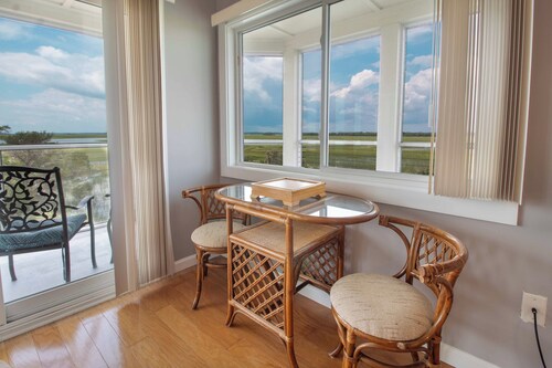 Pool - Marina and Marsh Views~ Clean Sweep