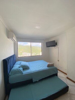 3 bedrooms, WiFi, wheelchair access - Exclusive apartment with ocean views  (Gaira)
