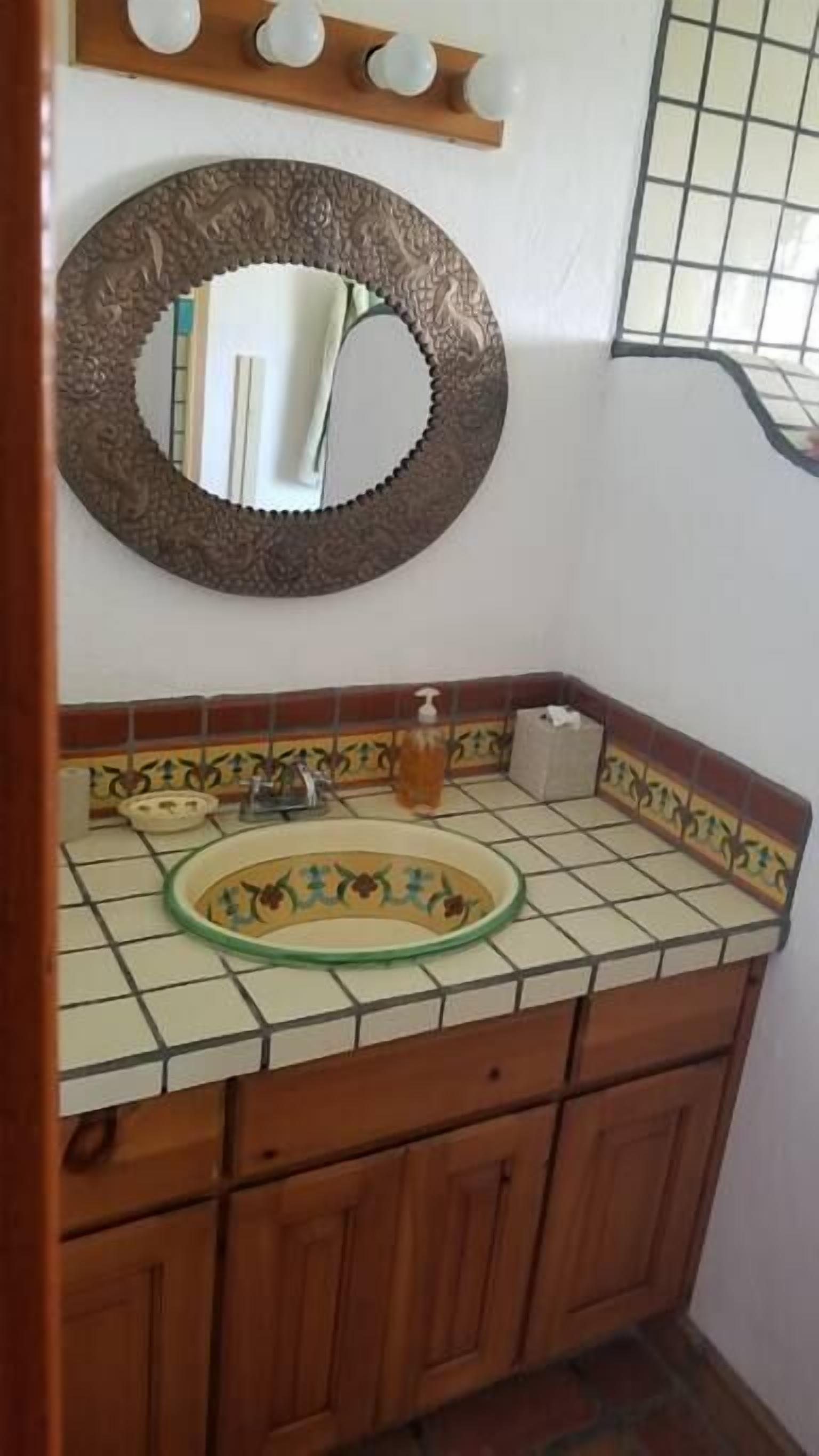 Casa Pájaros - Private 2-Story Home