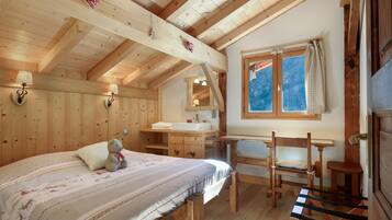 7 chambres, fer et planche Ă repasser, Wi-Fi gratuit, draps fournis