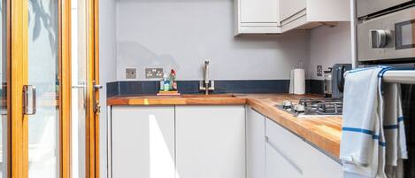 Fridge, microwave, dishwasher, toaster