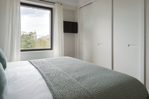 2 habitaciones, tabla de planchar con plancha y wifi gratis 