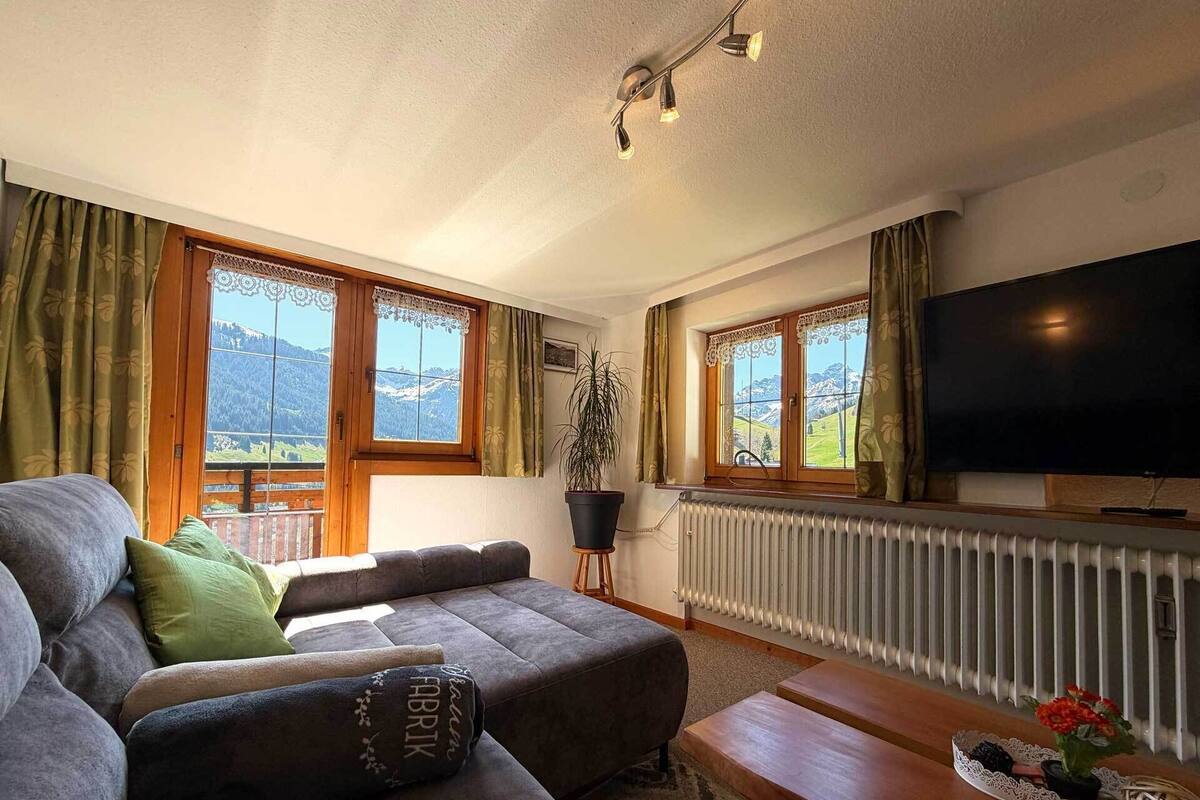 Leilighet – comfort, privat bad, fjellutsikt (mit Balkon) | Lounge