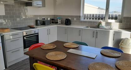 New build Property in 2021 1 minute walk from main amenities.