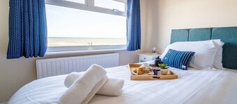 Stunning Sea View Penthouse - 2 Bedroom - 2 Bathr