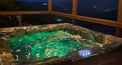 NEW, Contemporary Chalet With Stunning VIEWS! HUGE Decks, Game Room, Fire Pit