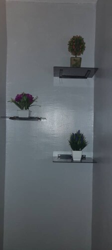 Annie love  Residence 