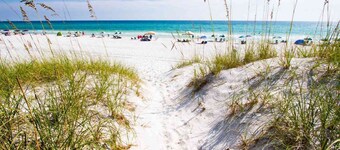 Seaside Escape • Guest Favorite • Includes Golf Cart