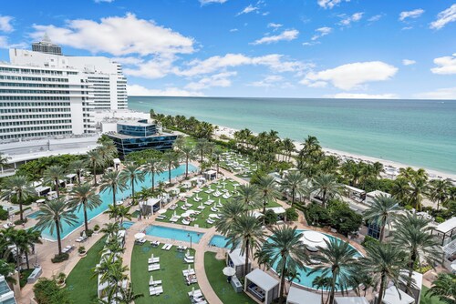 Junior-sviitti Fontainebleau-hotellissa Miami Beachillä