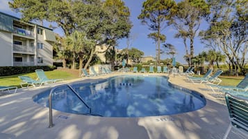 Piscine extérieure