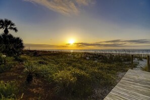 On the beach, sun loungers, beach towels - Make Coligny Beach Your Happy Place!! (Hilton Head Island)