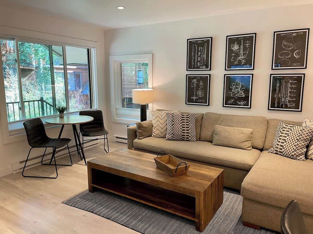 智能电视、立体声音响