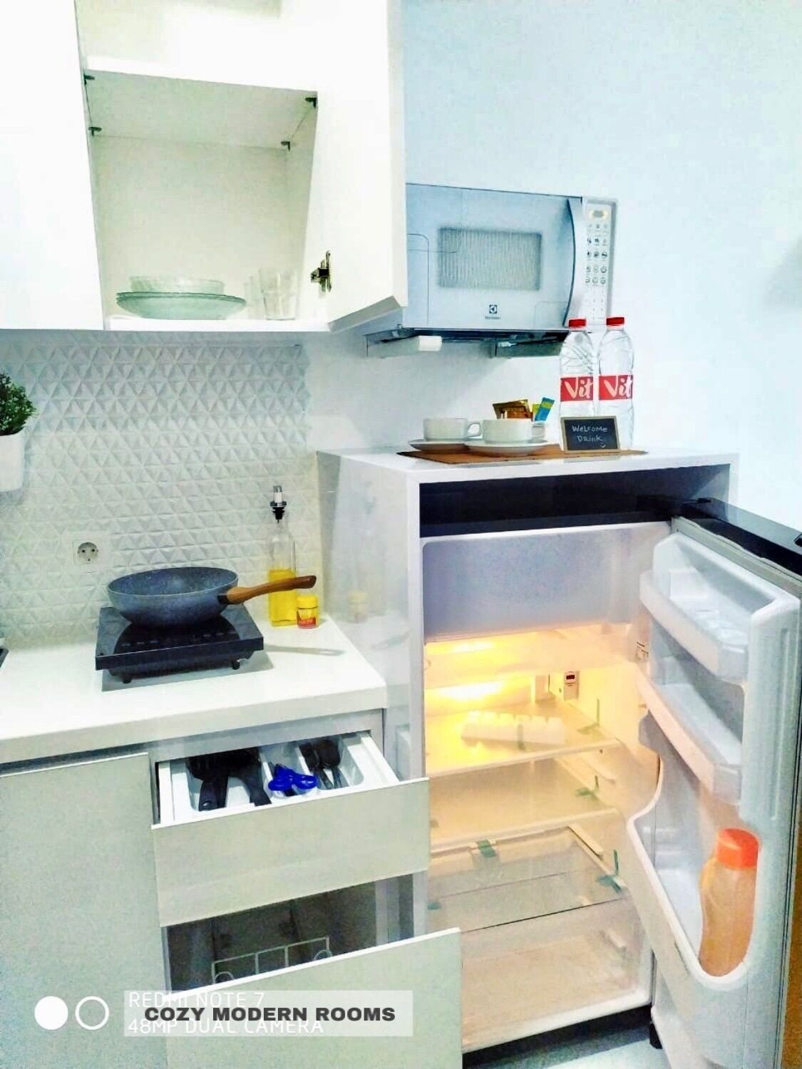 NEW COZY MODERN ROOMS