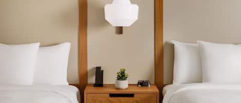 Donsdekens, een bureau, een strijkplank/strijkijzer, gratis wifi