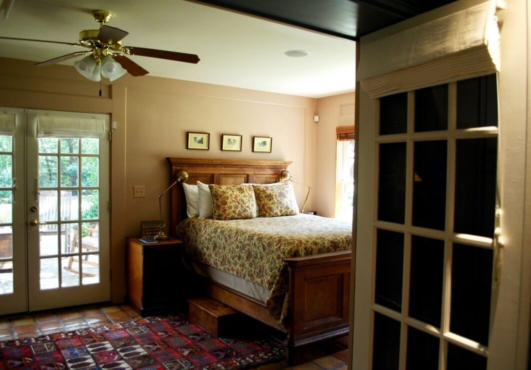 Tell Story Walk - Private Cottage in the Country