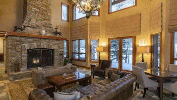Maison, 6 chambres | Salle de séjour