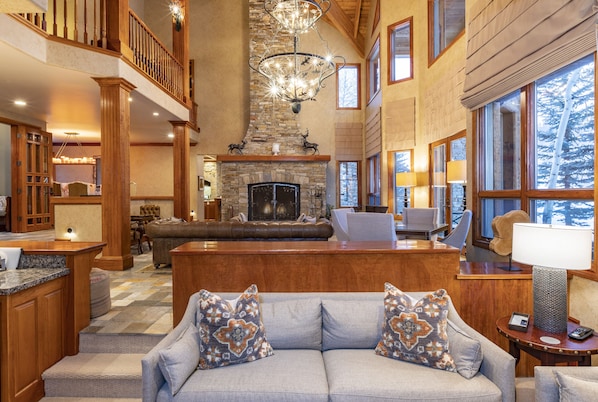 Casa, 6 habitaciones | Sala de estar