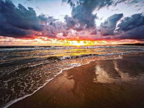 Change Your Latitude ~ Ocean Front Paradise 2 Bedroom