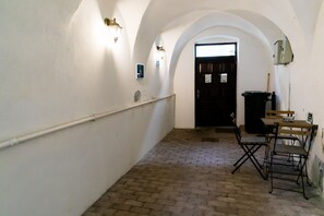 Interior entrance - Tischler Apartment & Studio (Sibiu)