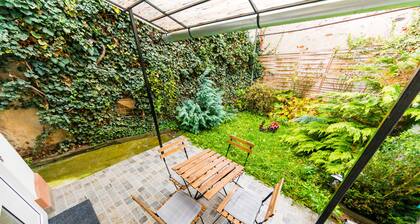 Tischler Apartment & Studio