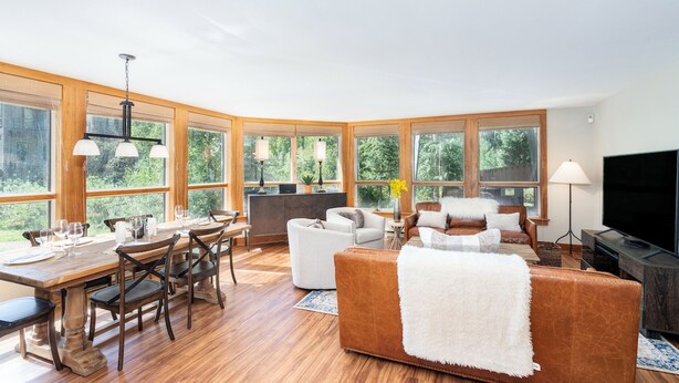 Interior - Plunge J by Exceptional Stays (Telluride)