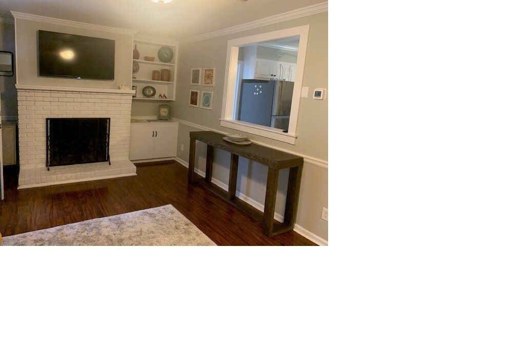 Recently Renovated home minutes from UGA and DT