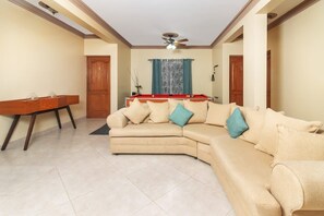 Fernseher, Smart Speakers