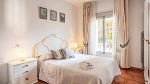 2 bedrooms, iron/ironing board, WiFi - Huerta La Niña Arenas Órgiva by Ruralidays (Granada)