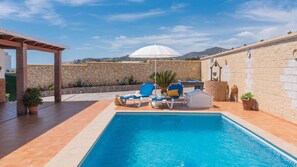Pool - Villa Las Flores de Nerja by Ruralidays (Málaga)