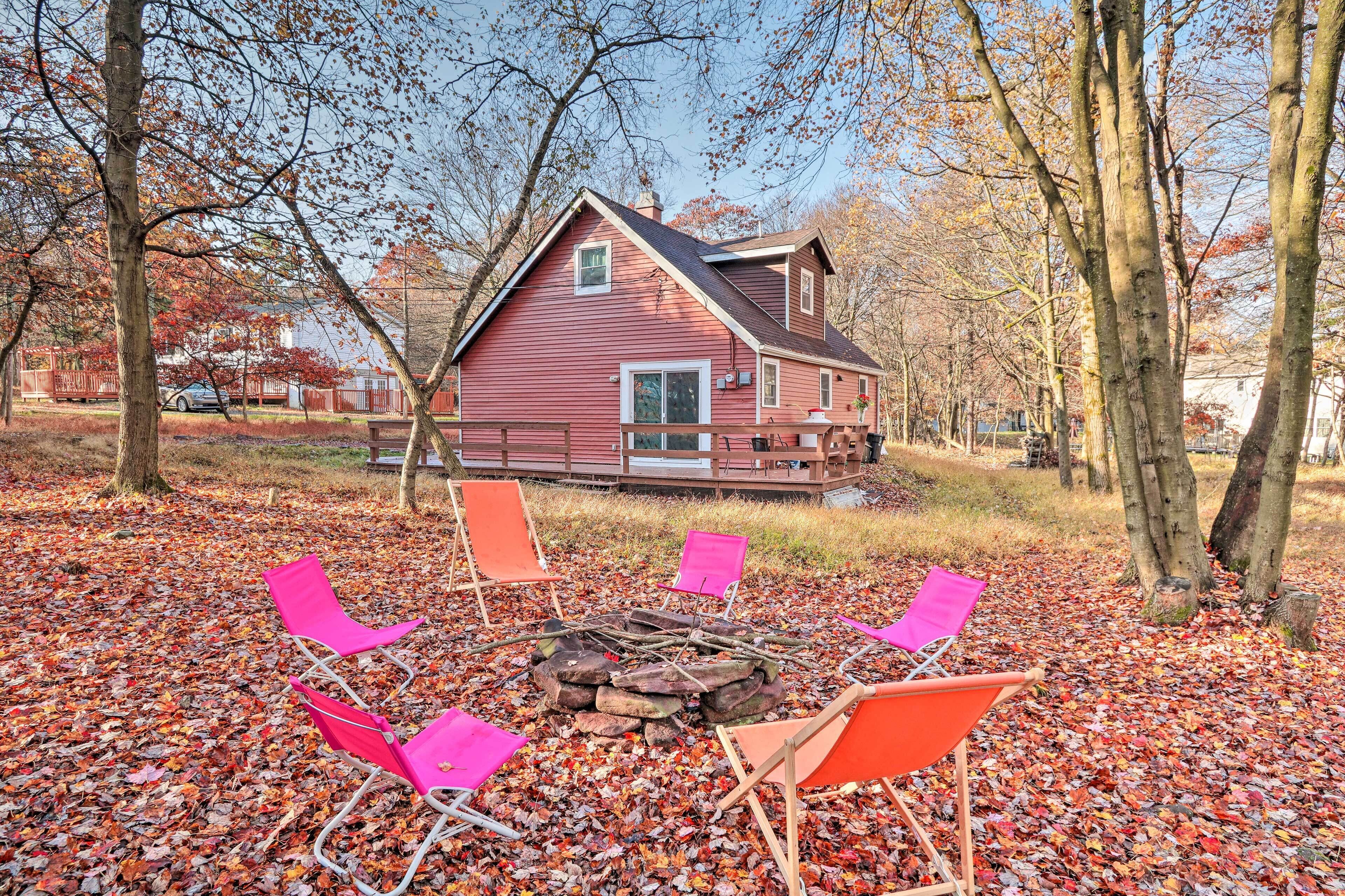 Albrightsville Home w/ Indian Mountain Lake Access