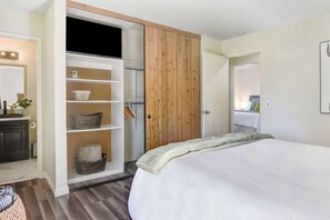 3 bedrooms, iron/ironing board, free WiFi
