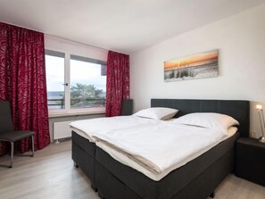 1 bedroom, iron/ironing board, WiFi