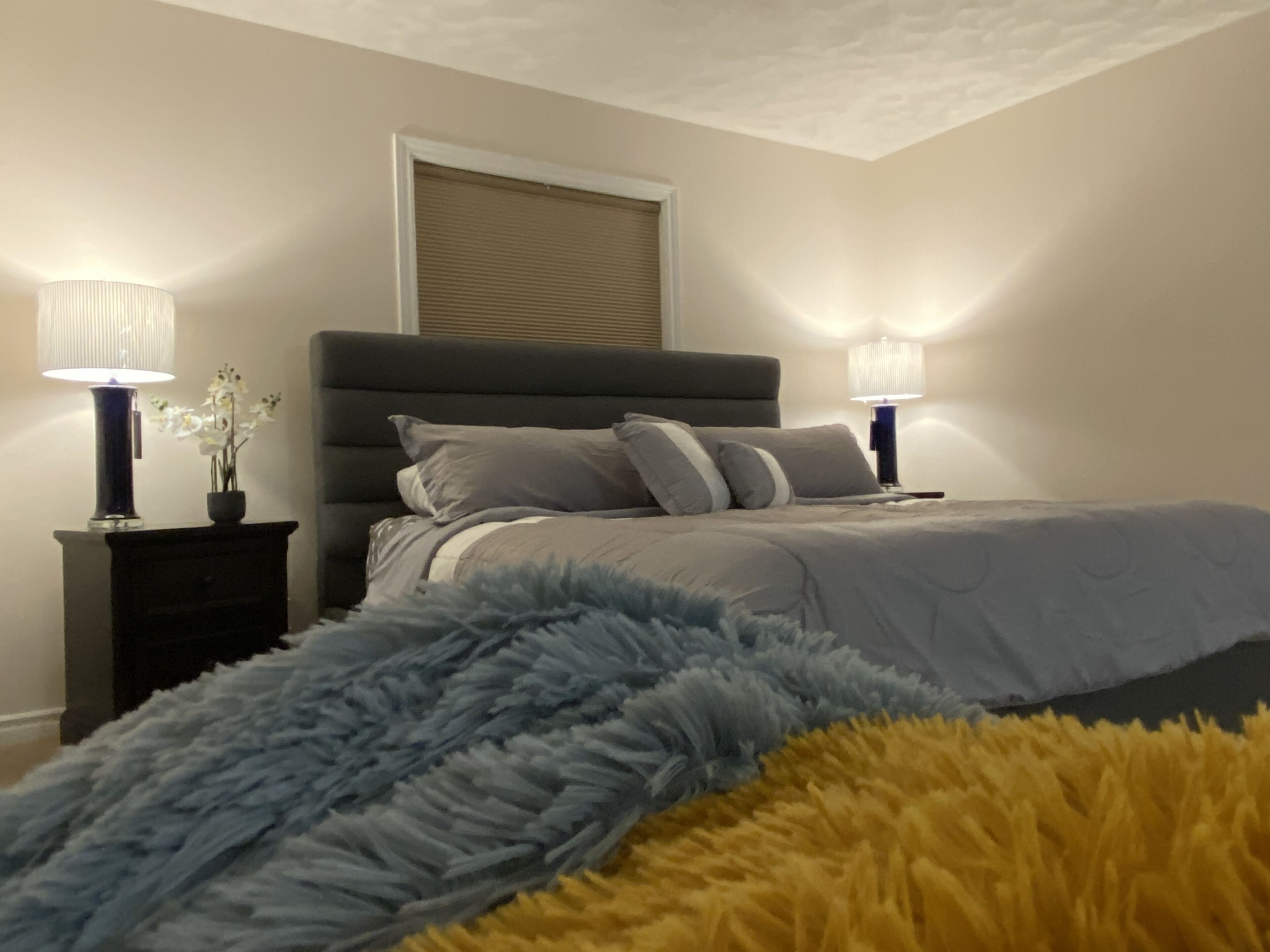 Large Home, Waterviews, Central Location to Rocks/ Fundy - Fundys Lost Lobster