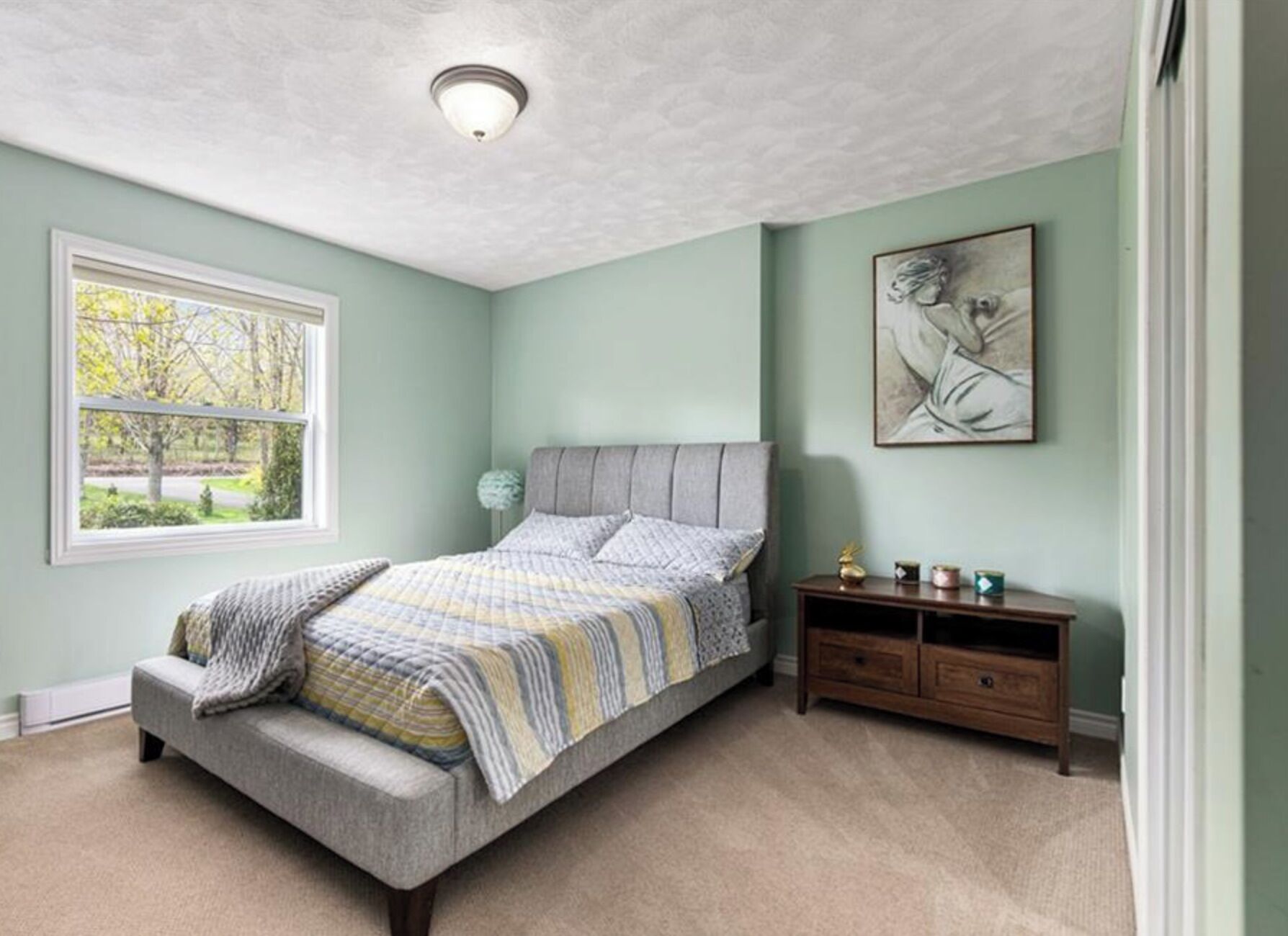 4 Schlafzimmer, Schreibtisch, Reisekinderbett, kostenloses WLAN