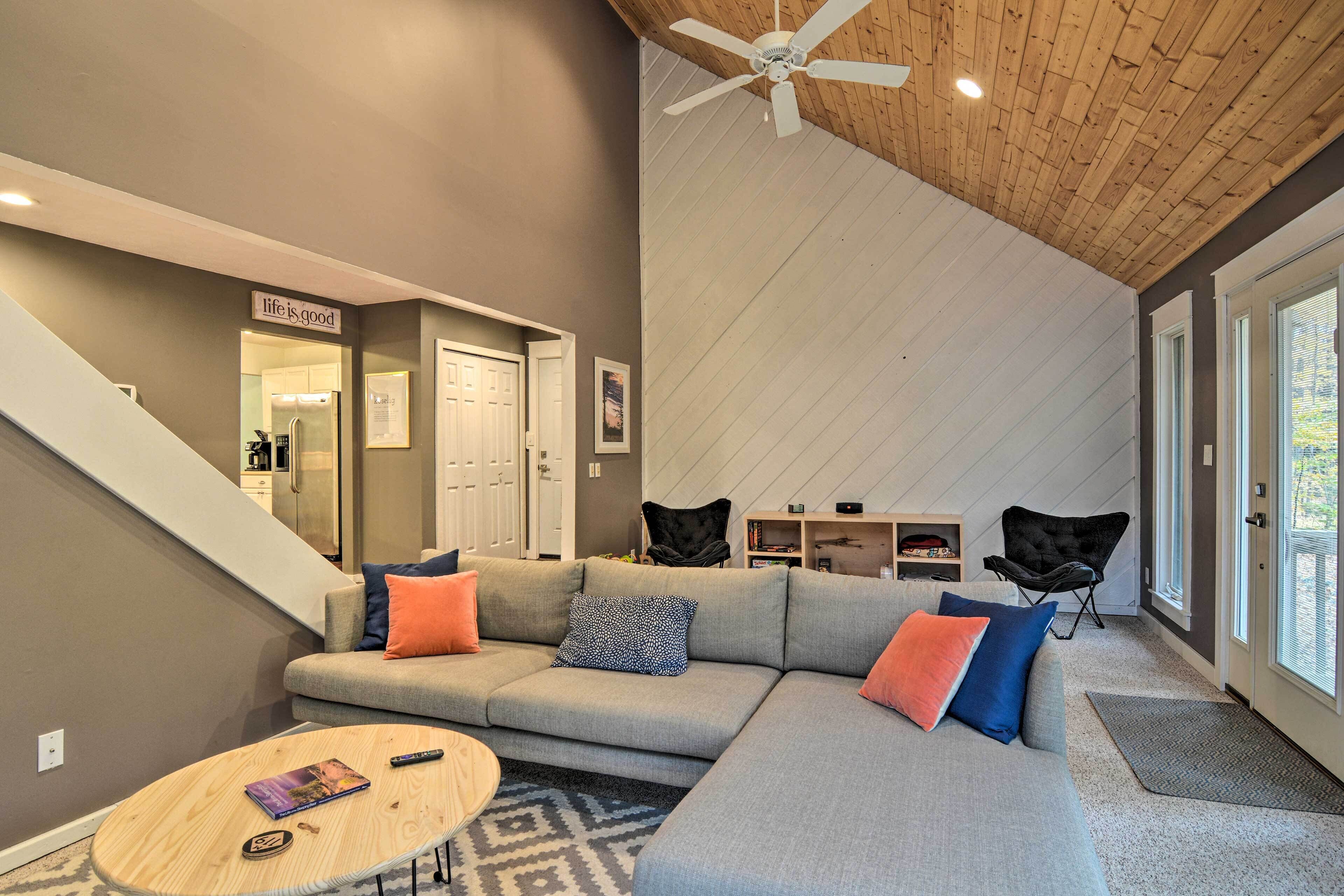 Family Escape - Near Little Traverse Wheelway