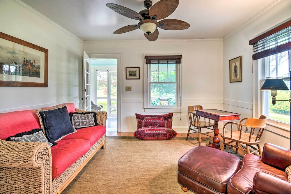 Restored 1920's Cottage on 1 Acre w/ Fire Pit