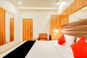 1 bedroom, desk, free WiFi