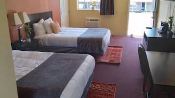 Phòng Tiêu chuẩn, 2 giường cỡ queen, không hút thuốc | Nệm Select Comfort, bàn, truy cập Internet không dây miễn phí