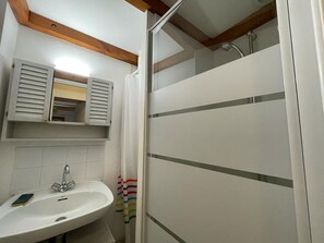 Bathroom - Patio Villa 20m from the beach with terrace and parking (Capbreton)