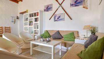 TV, DVD player, stereo